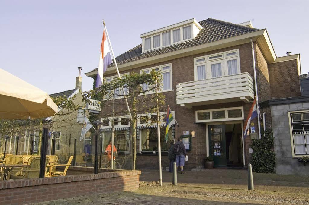 Hotel Oepkes West-Terschelling Exterior photo
