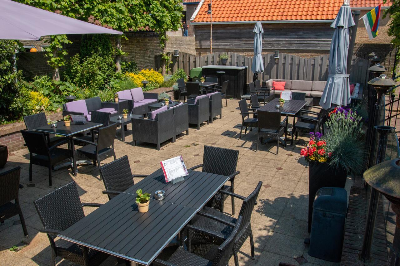 Hotel Oepkes West-Terschelling Exterior photo